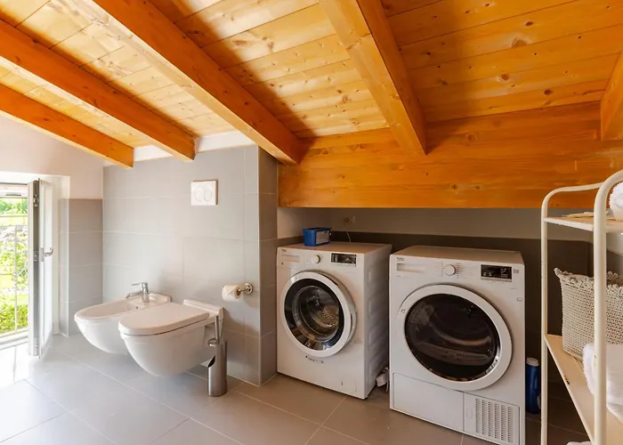 Breeze Of * בלאג'יו